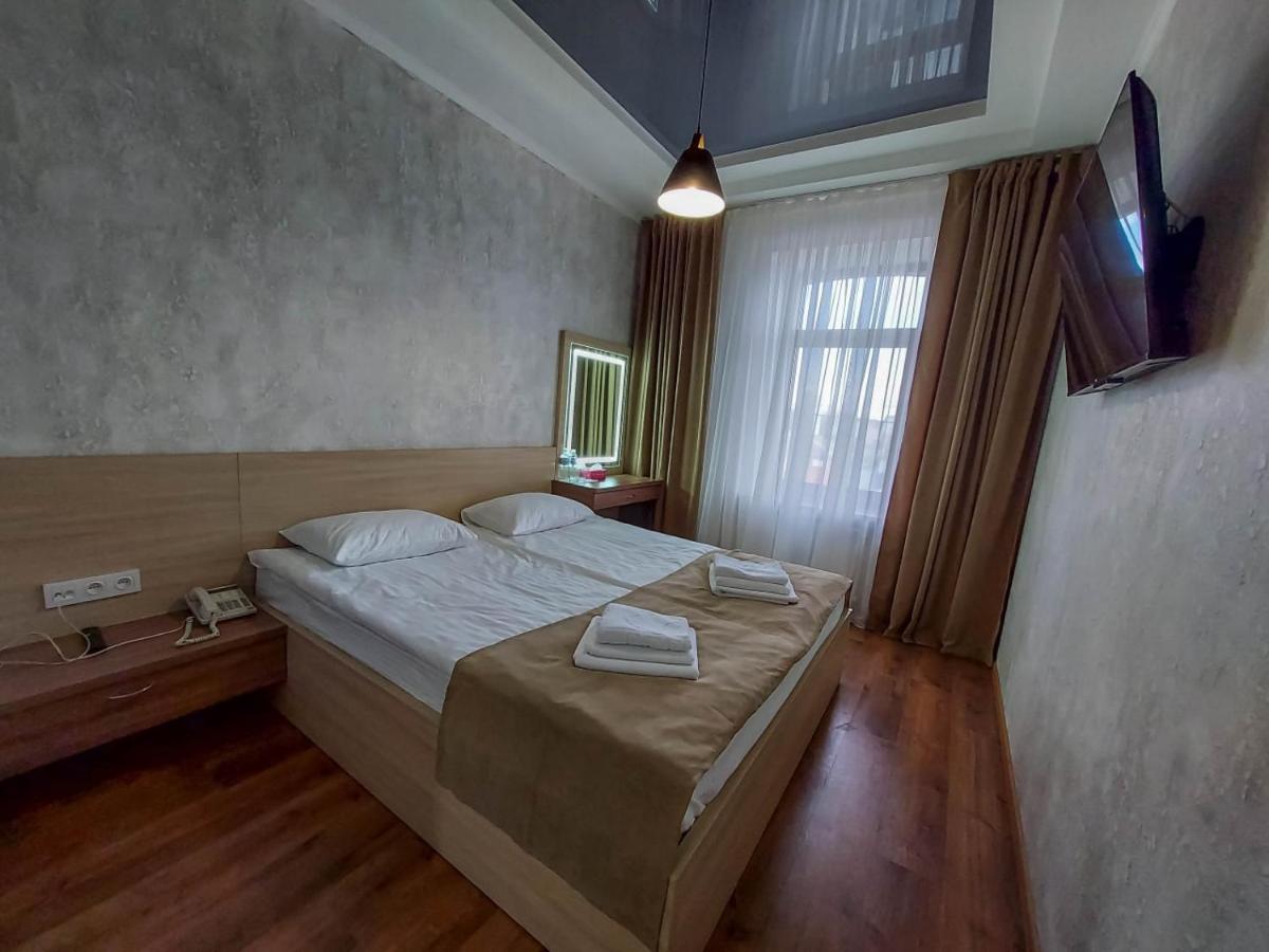 Graff Hotel Dnipro Exterior foto