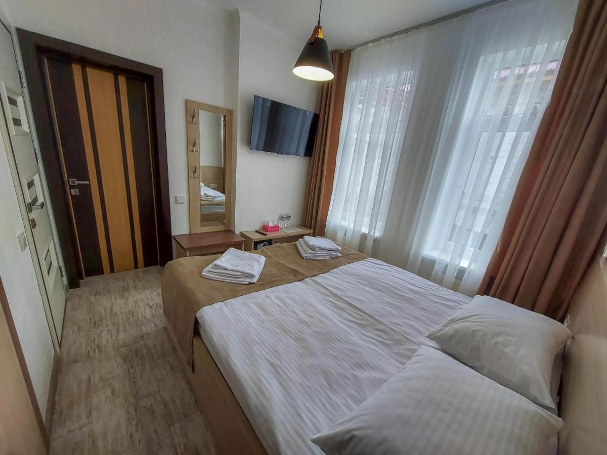 Graff Hotel Dnipro Exterior foto