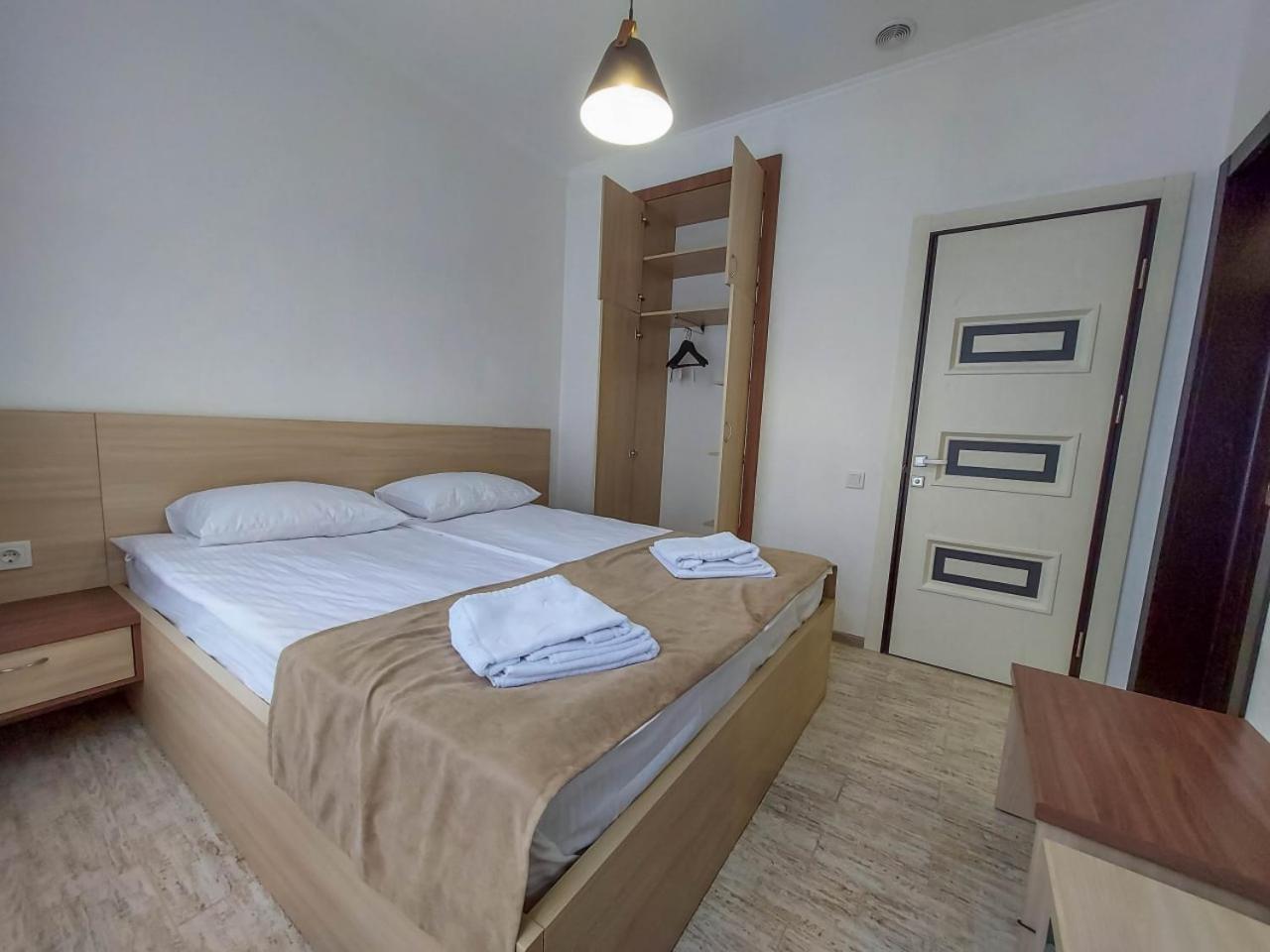Graff Hotel Dnipro Exterior foto